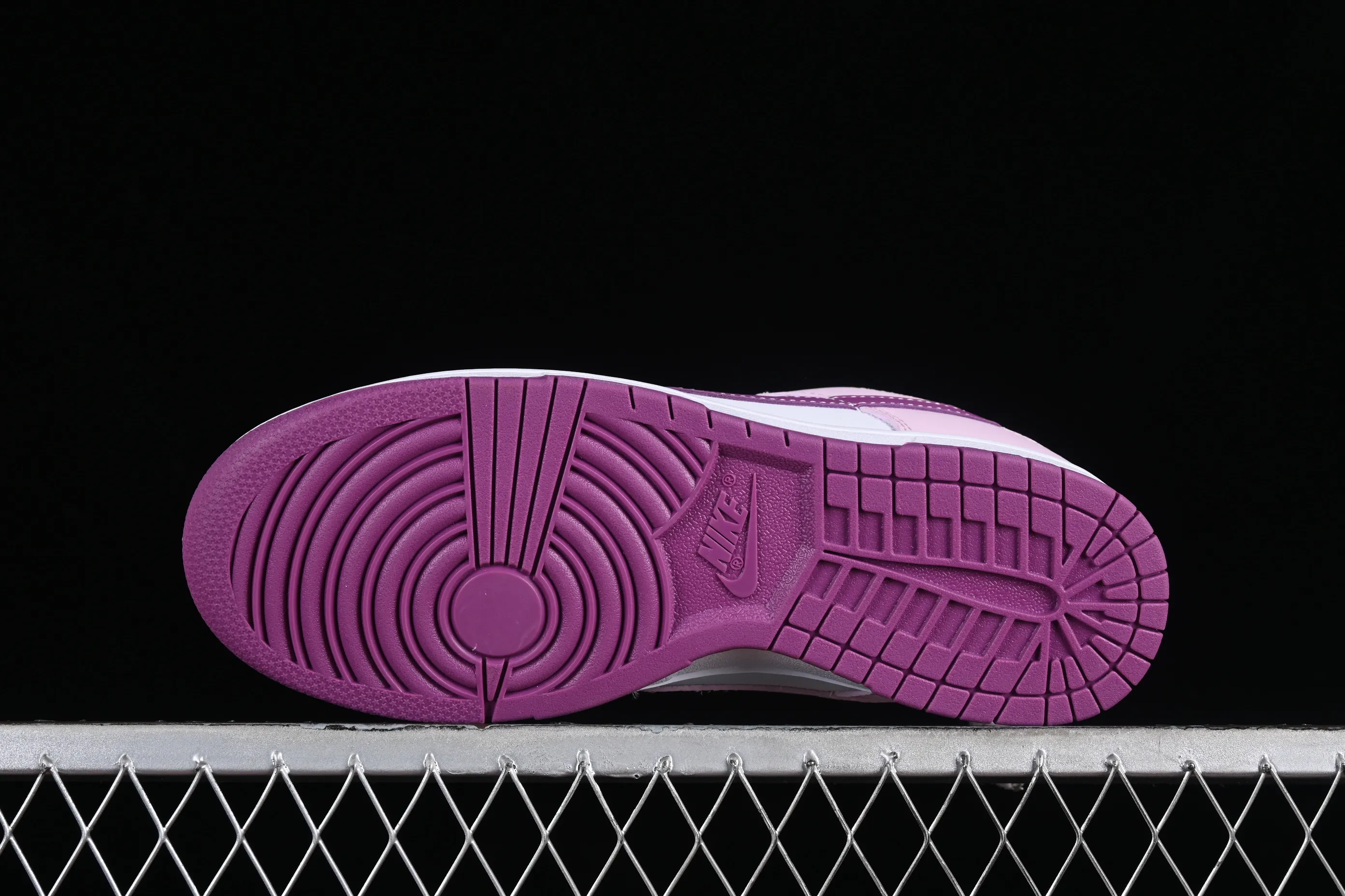 All categories Nk SB Dunk series Nk SB Dunk Low low-top sneakers Nk Dunk Low "Light Mauve" light purple Saint Laurent SB low-top casual sneakers FB9109-104